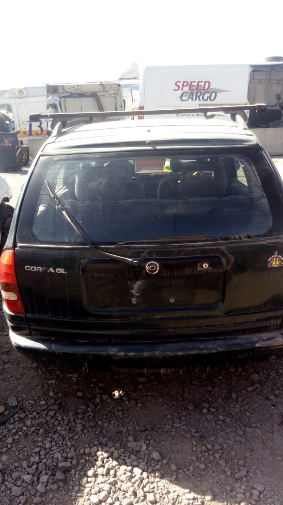  Chevrolet CORSA 1998    EN DESARME